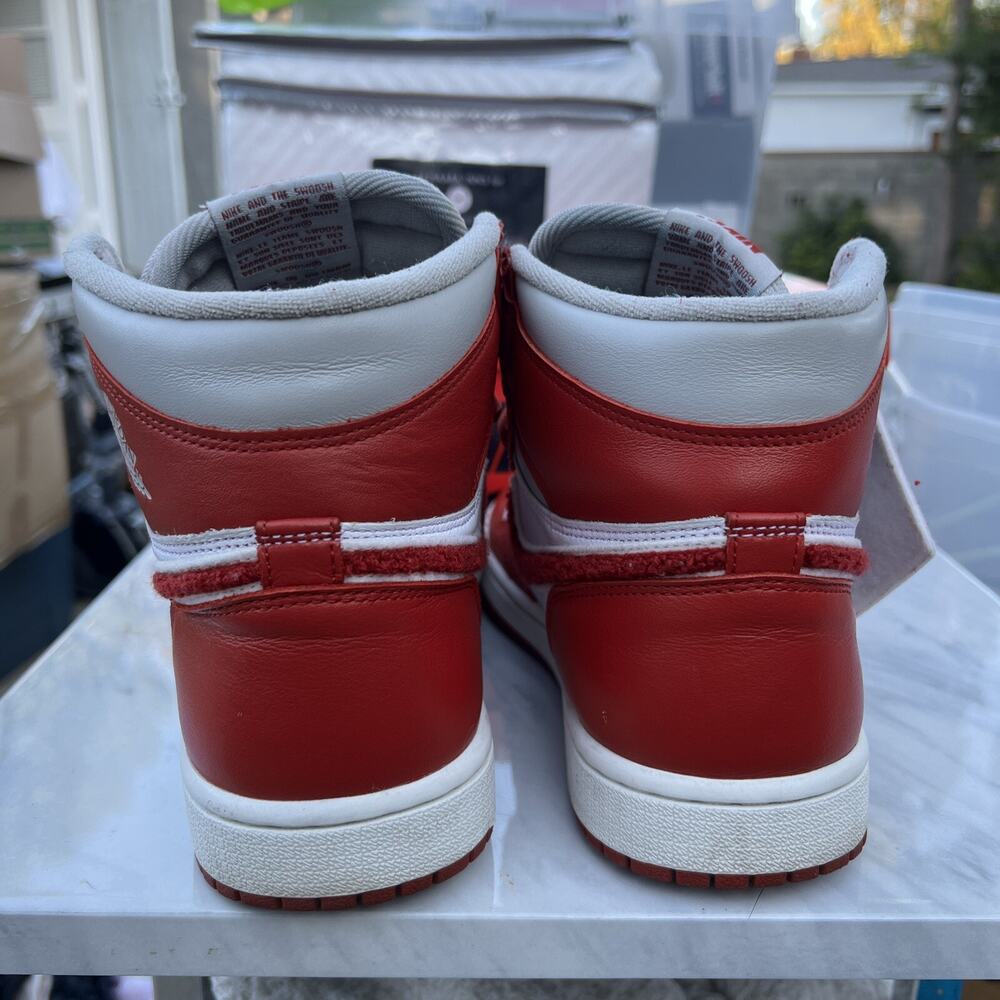 Nike Air Jordan 1 High OG Newstalgia Varsity Red DJ4891-061 Size 8,5 - Picture 6 of 13
